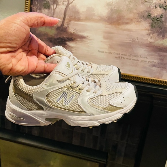 New Balance Cream and Black Mesh Sneakers - Picture 3 of 5